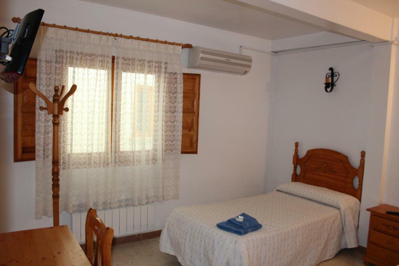 Posada Manolon Santa Cruz de Moya 외부 사진